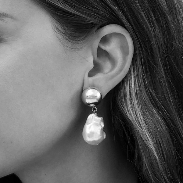 Sophie Buhai Silver Pearl Francis Earring - Silver
