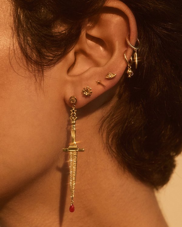 FINE Dagger Earrings - Gold