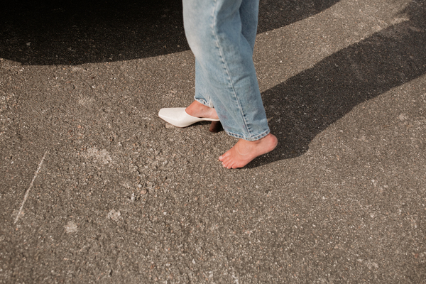 Mari Giudicelli Auro Mule - Off White Mari Giudicelli Auro Mule - Off White