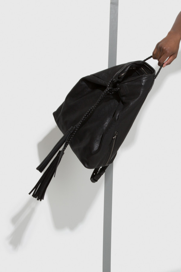 Moses Nadel Tassel Pack Black Moses Nadel Tassel Pack Black