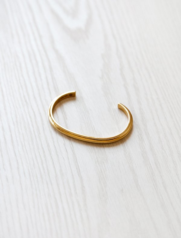 All Blues T-Beam Bracelet - Gold All Blues T-Beam Bracelet - Gold