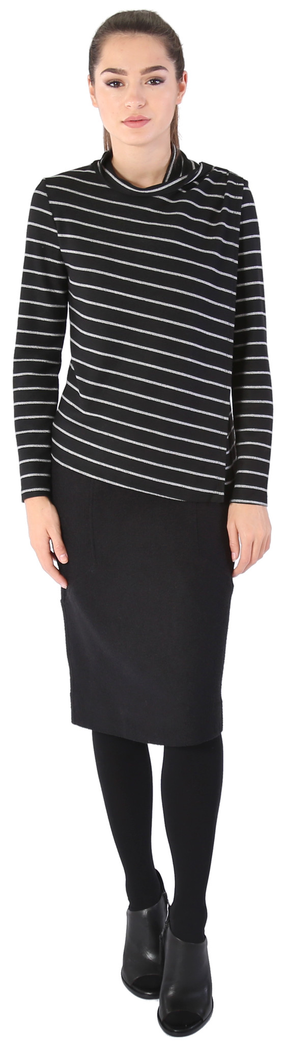 Shay & Coco Asymmetrical Zip Cardigan in Black & White Stripe Shay & Coco Asymmetrical Zip Cardigan in Black & White Stripe