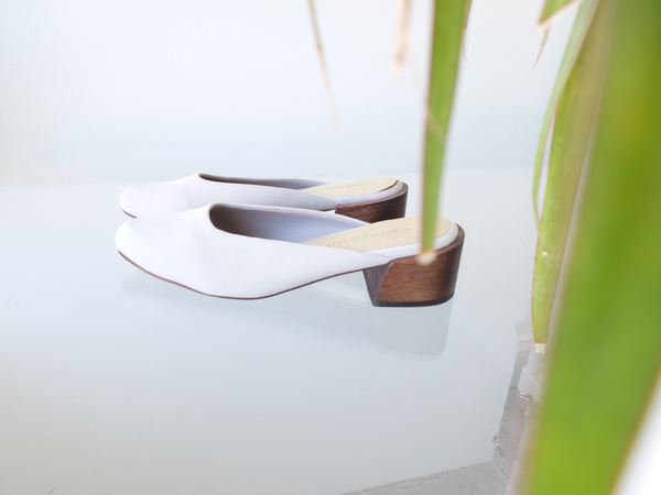 Mari Giudicelli Leblon Mule - Lavender Suede Mari Giudicelli Leblon Mule - Lavender Suede