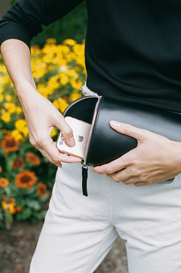 Building Block Beltpack - black | Garmentory