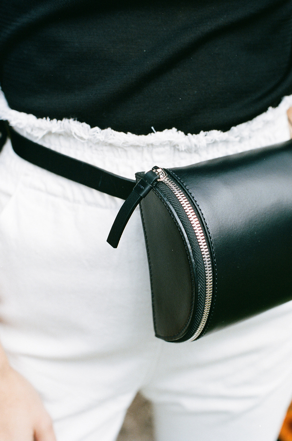 Building Block Beltpack - black | Garmentory