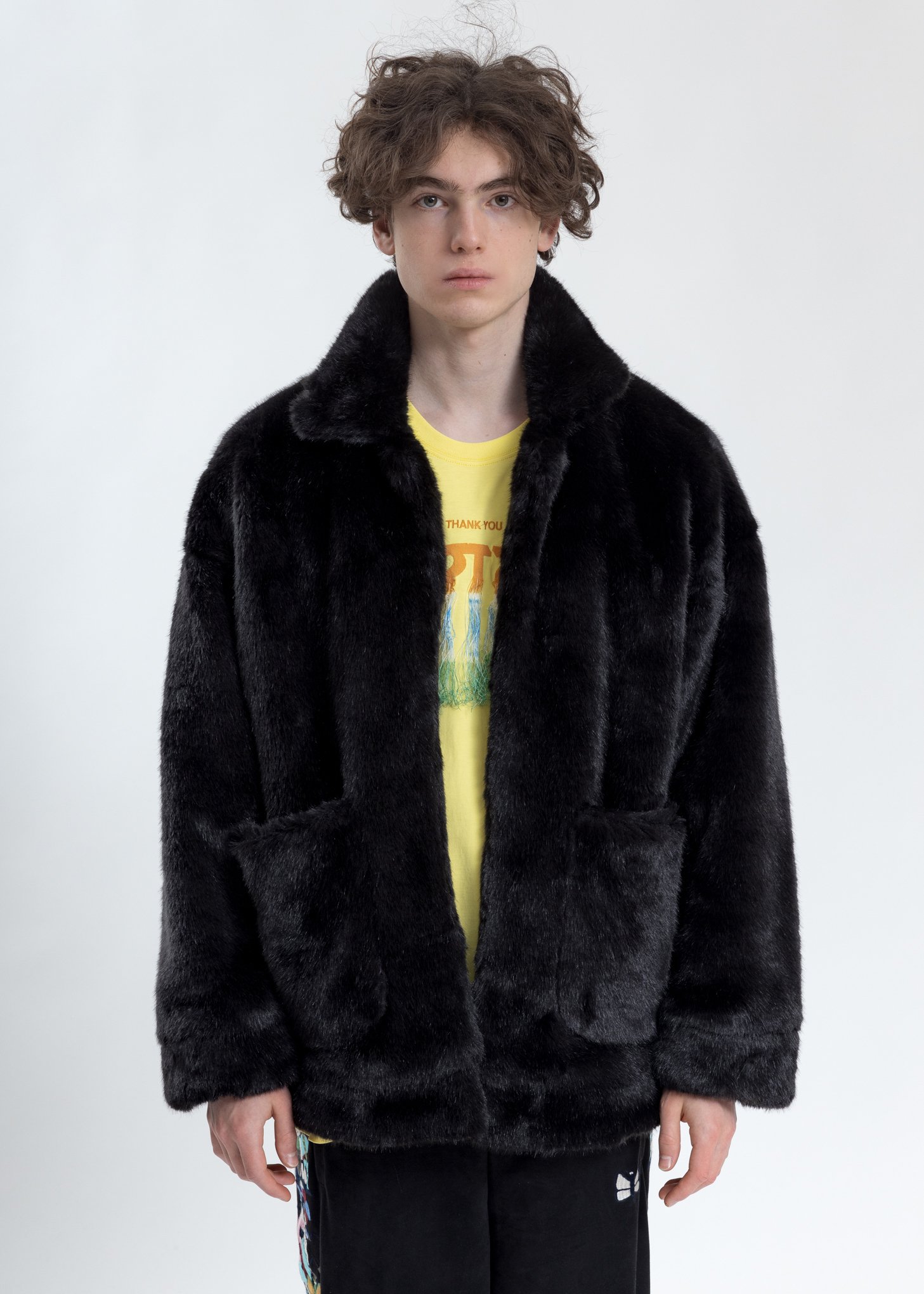 ジャケット・アウター doublet HAND PAINTED FUR JACKET Doublet Hand-Painted Fur Jacket - Black | Garmentory