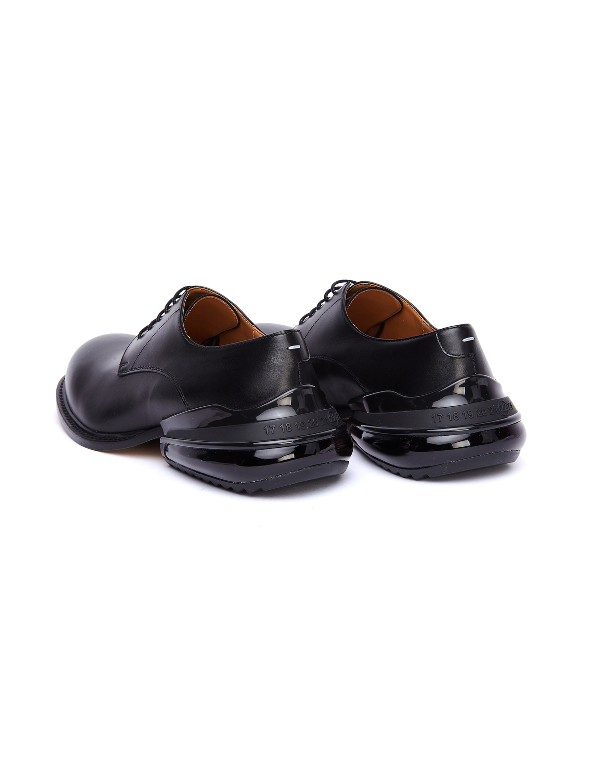 靴 Maison Margiela Airbag Lace Up Derby Maison Margiela Tabi lace-up Derby Shoes | Black | FARFETCH