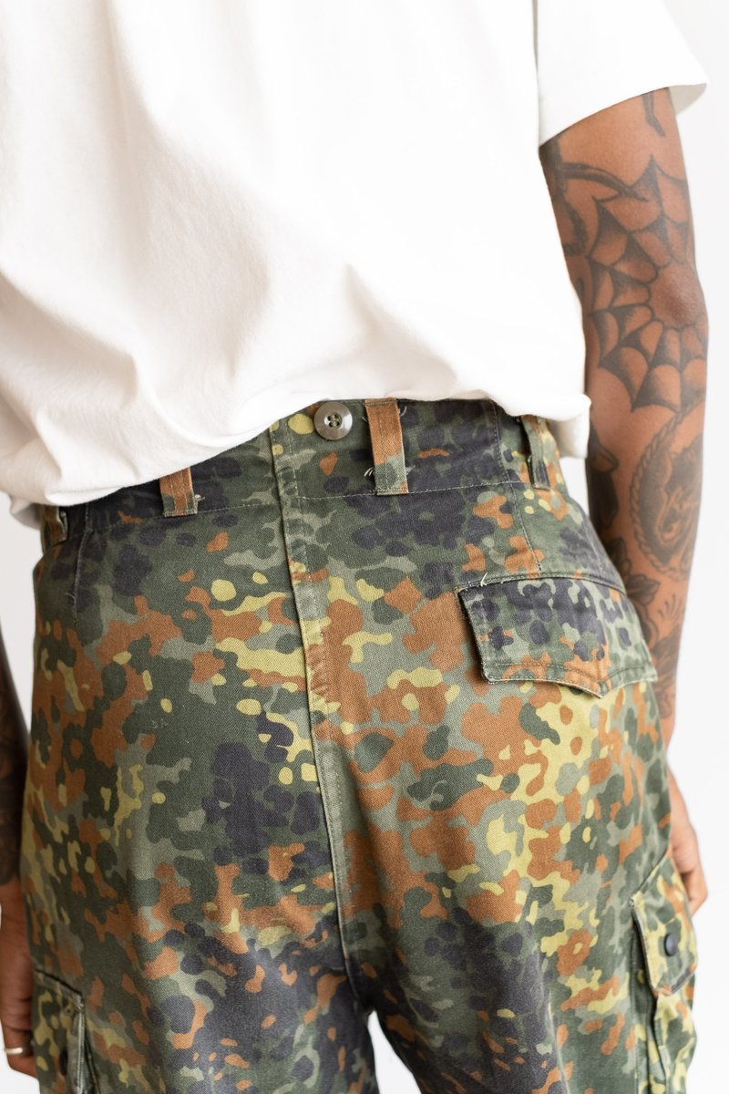 パンツ vintage Germany  Camo Over Pants Vintage German Pants - Camo | Garmentory