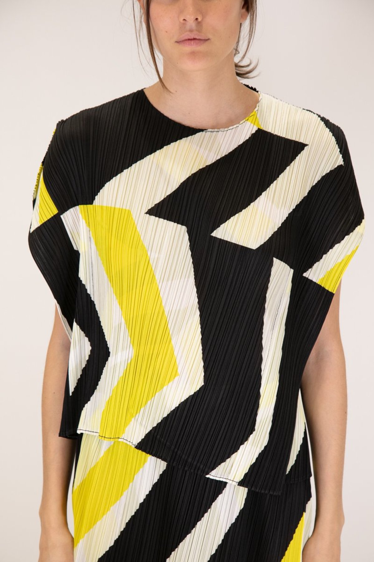 Issey Miyake Pleats Please Motion Top | Garmentory