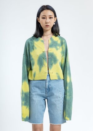 cardigan safety pin