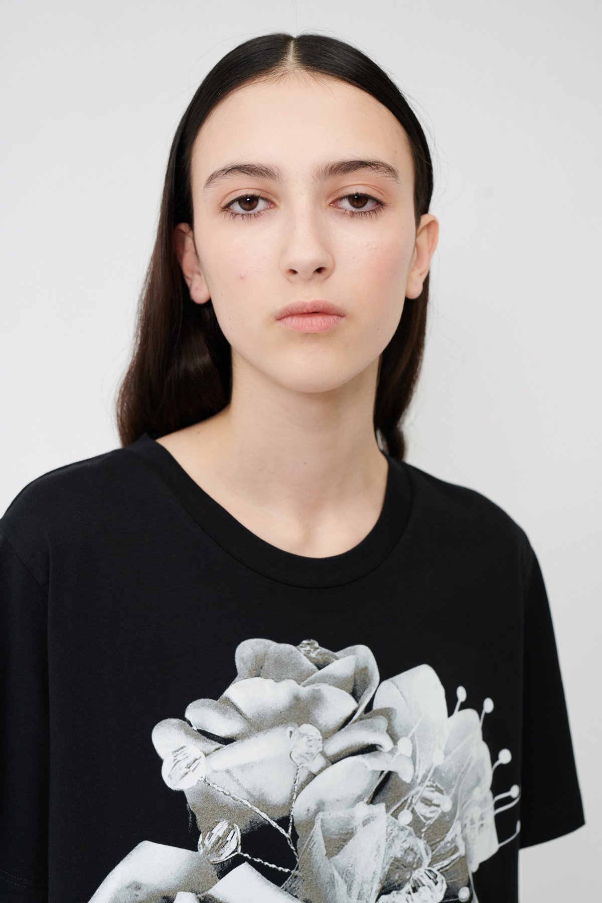 MM6 Maison Margiela Floral Print T-shirt - Black | Garmentory