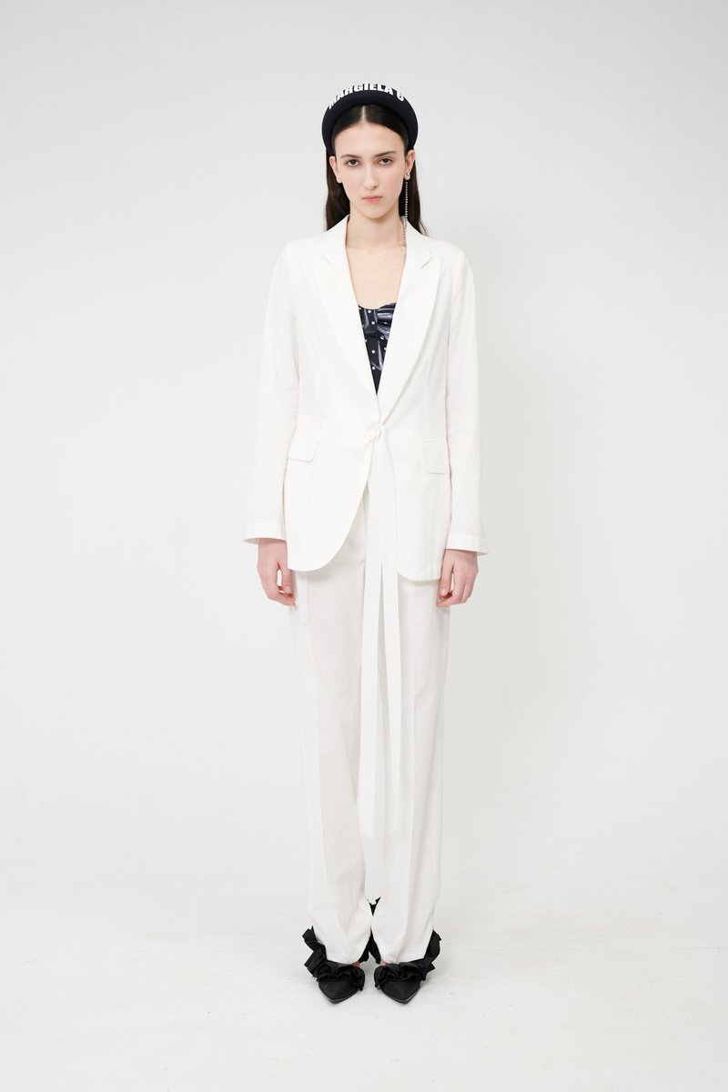 VIP【関税送料無料】希少 MM6 MAISON MARGIELA WHITE BLAZER VIP【関税送料無料】希少 MM6 MAISON MARGIELA WHITE BLAZER