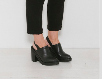 MOON MULE IN BLACK LATHER MOON MULE IN BLACK LATHER