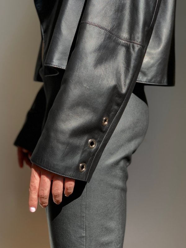 LUDOVIC DE SAINT SERNIN Lamb Leather Cropped Biker Jacket - Black 