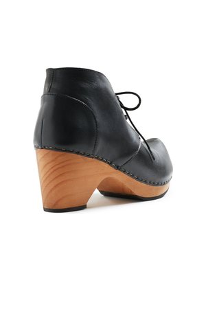 Lisa B. toe seam leather bootie clogs - black Lisa B. toe seam leather bootie clogs - black