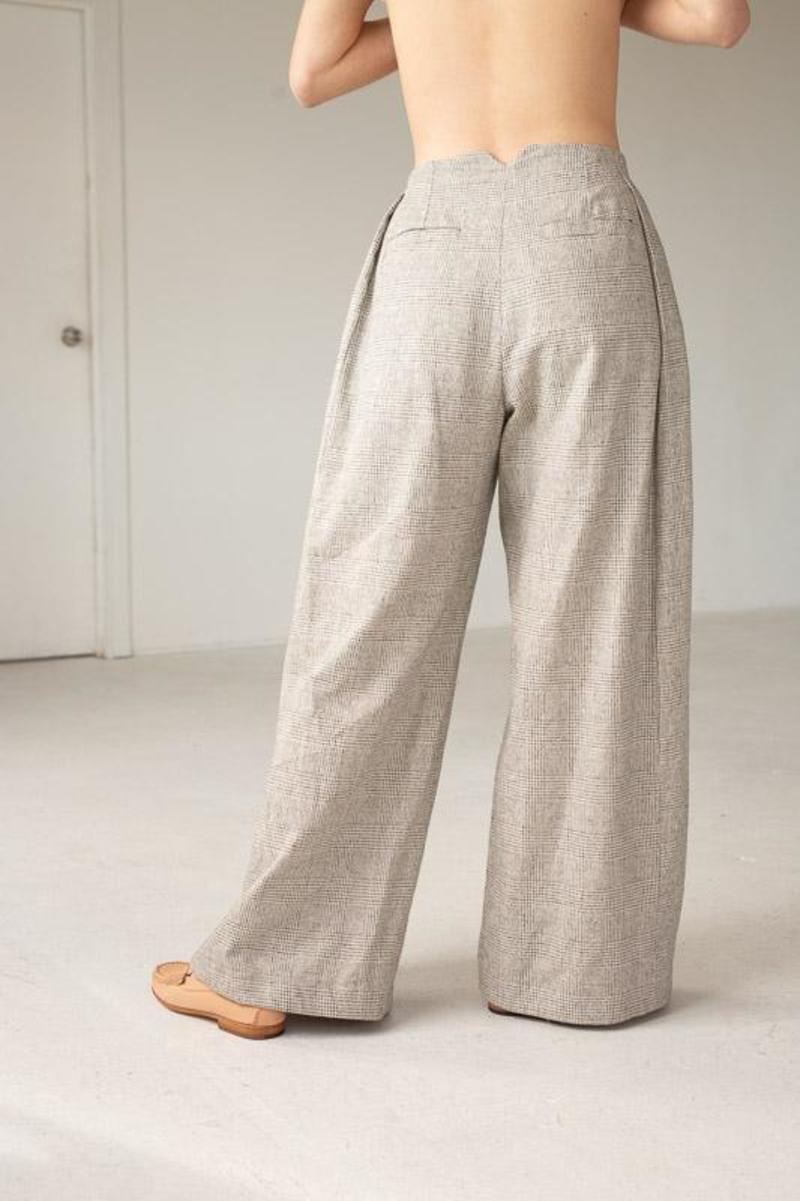 Lois Hazel Pleat Pant - Plaid