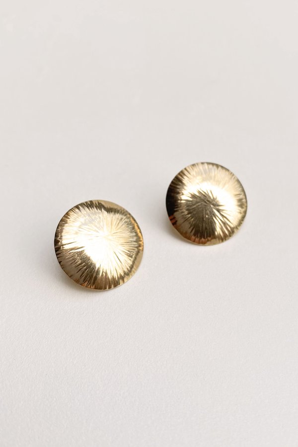 Vintage Round Sunburst Studs - 12k Gold Fill Vintage Round Sunburst Studs - 12k Gold Fill
