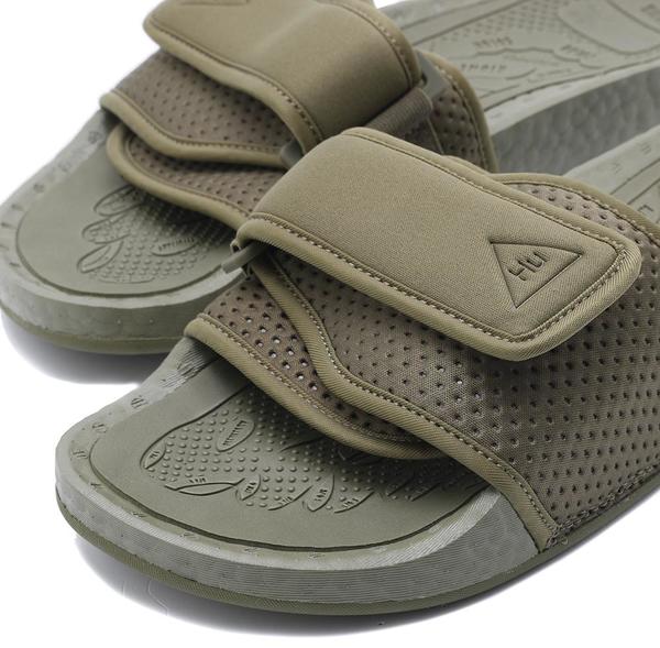 pharrell williams boost slide