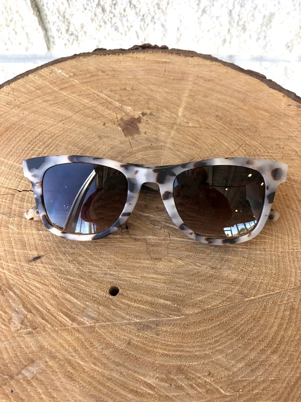 Krewe CHARLES FRAMES - matte oyster Krewe CHARLES FRAMES - matte oyster