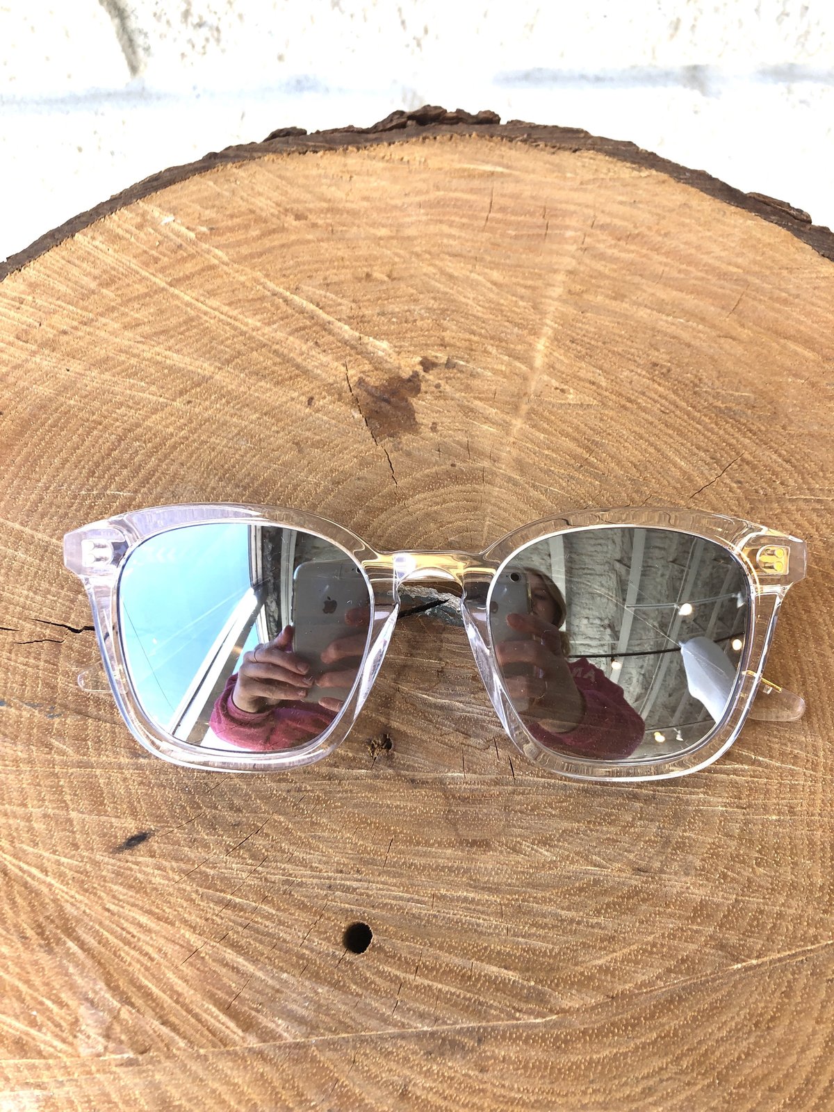 Krewe PRYTANIA FRAMES - crystal | Garmentory display picture 2