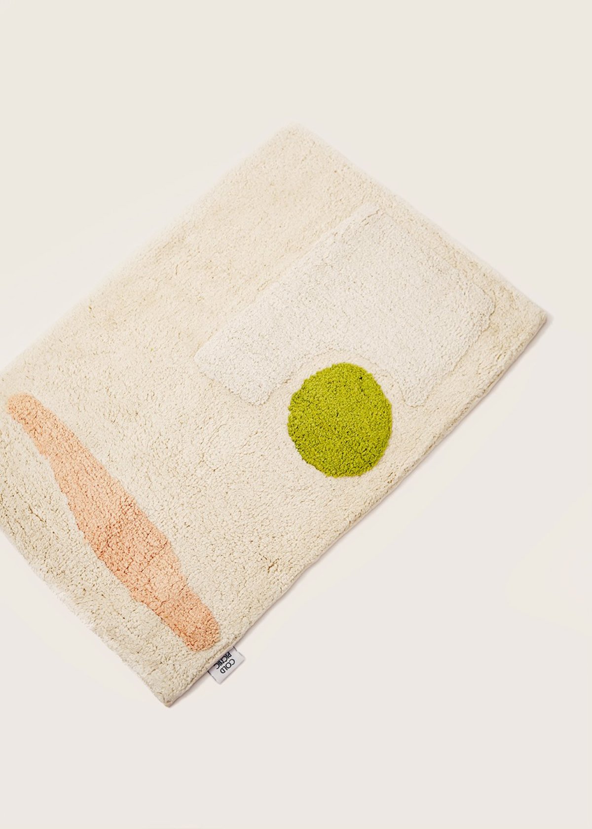 Cliffside bath mat