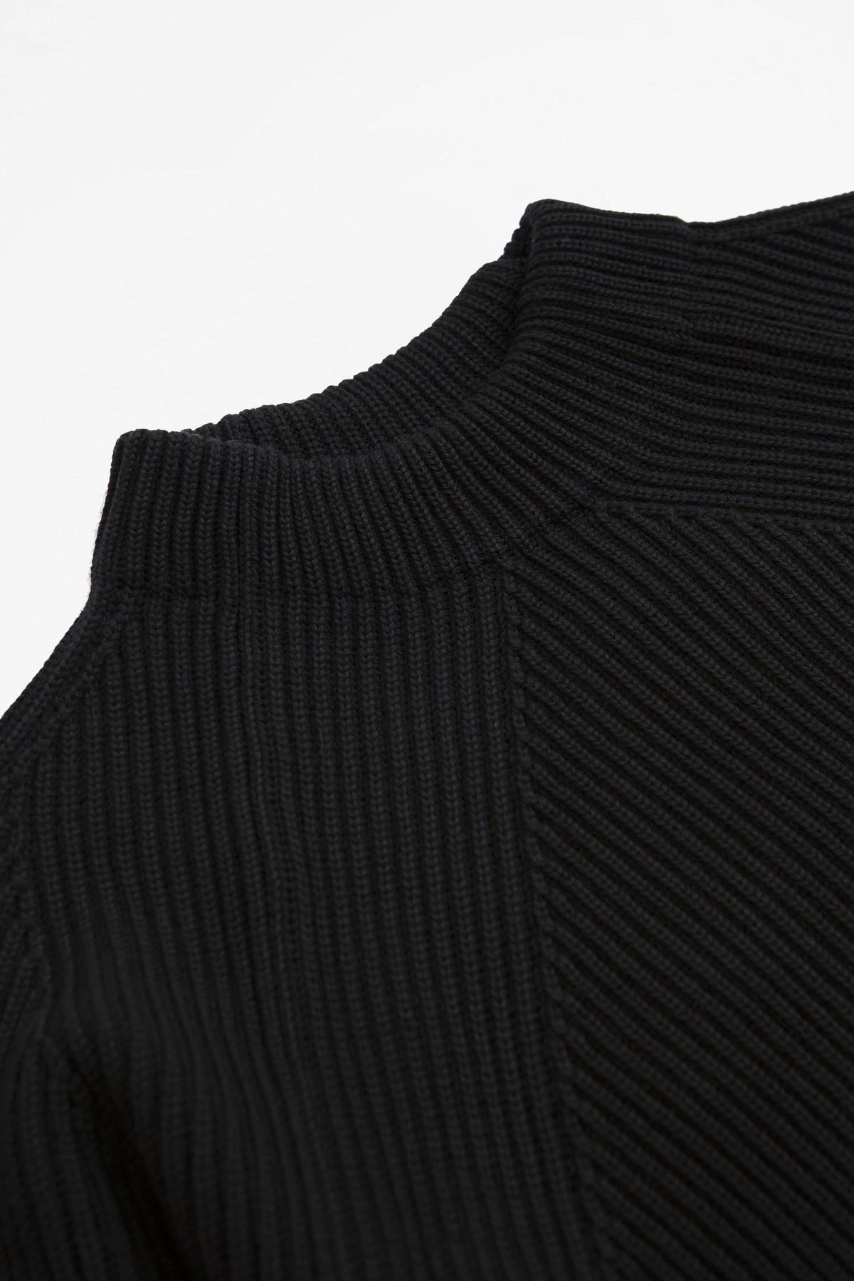 Batoner Signature mock neck sweater - black | Garmentory