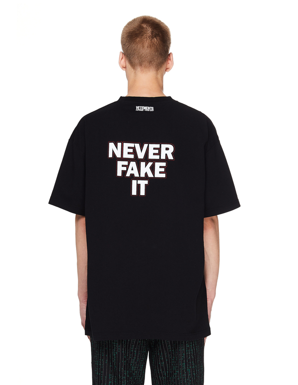 専用　vetements hard core t Vetements Hardcore T-shirt - Black | Garmentory