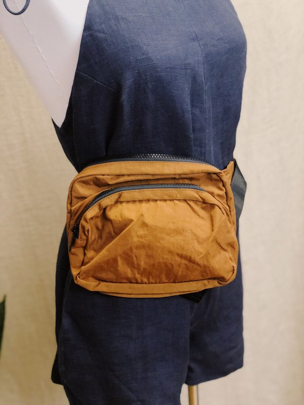 fanny pack baggu