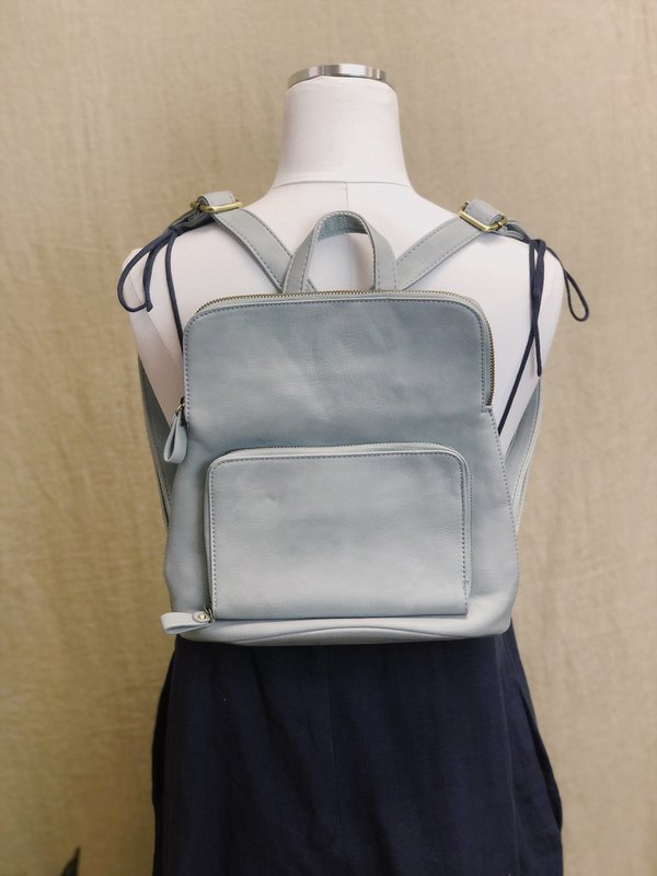 black leather roll top backpack Leather courier backpack Mattis at Gusti Leder.de