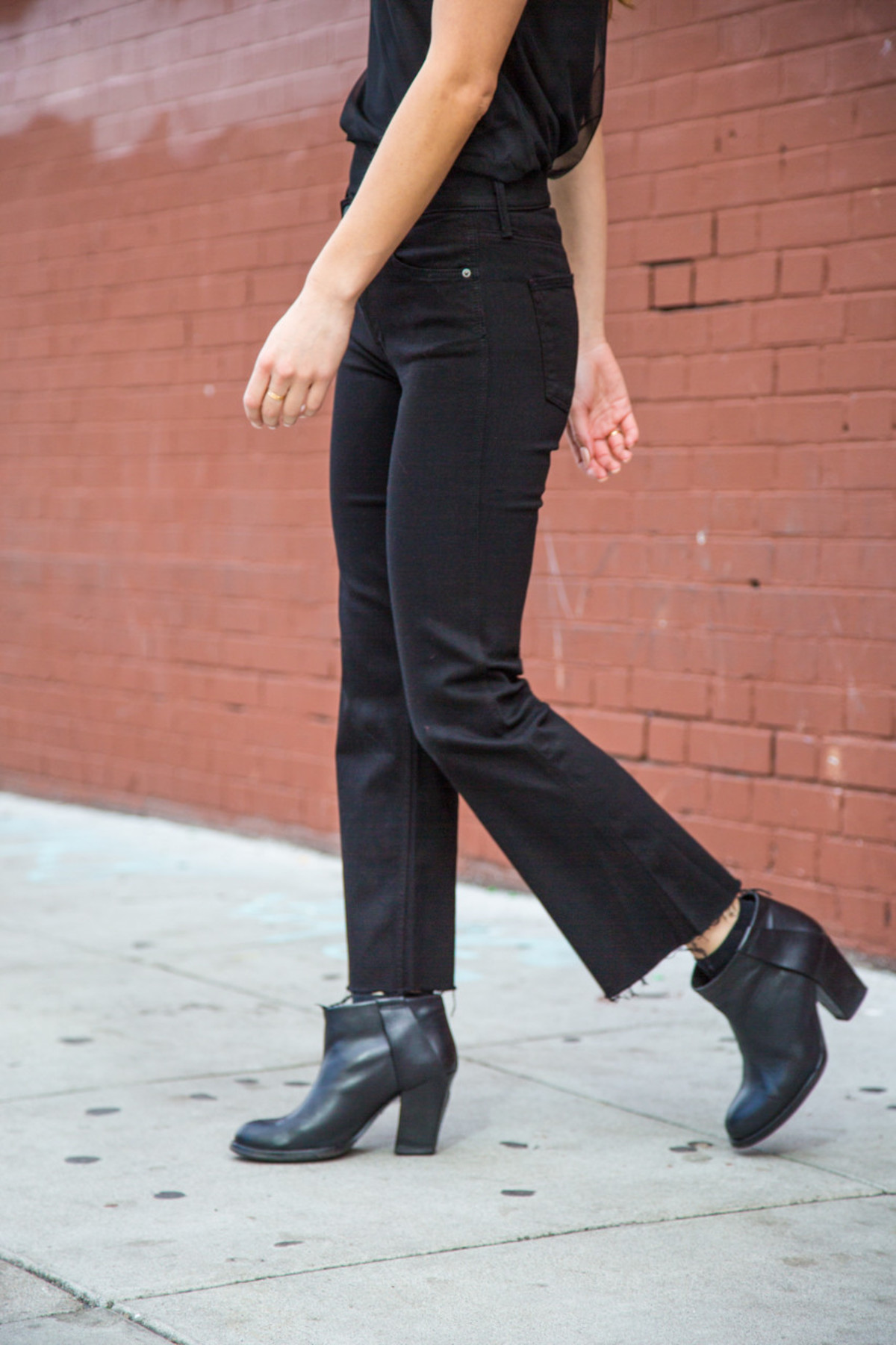 Grlfrnd Joan Crop Flare Jean in Black Magic Woman - Image 2 of 6