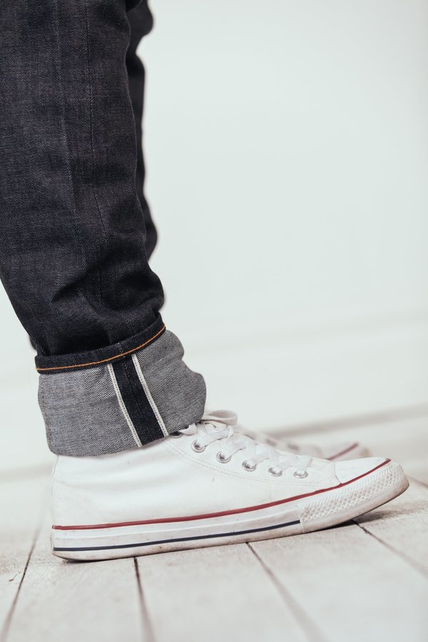 NEUW Lou Slim Jean - Raw Selvedge Blue