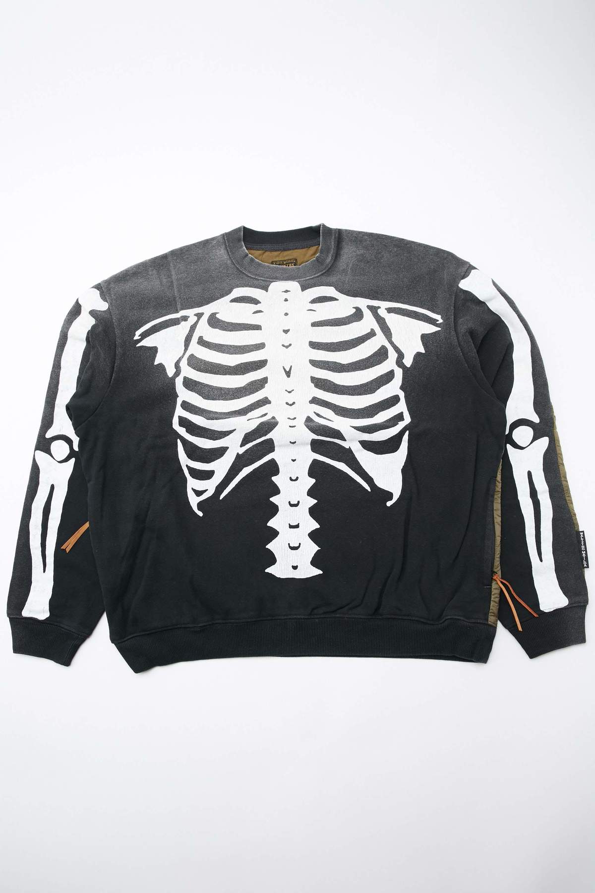 Kapital Kountry Fleecy Knit BIVOUAC BIG SWT (BONE) - Black Kapital Kountry Fleecy Knit BIVOUAC BIG SWT (BONE) - Black