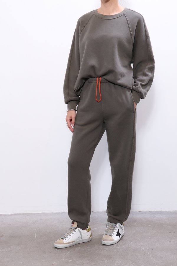 Xirena Miles Sweatshirt - Olive Stone Xirena Miles Sweatshirt - Olive Stone