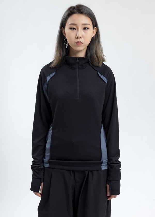 Hyein Seo Zip Necktop - Black Hyein Seo Zip Necktop - Black