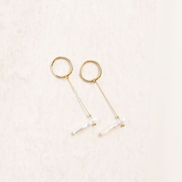 Punkwasp Minimalist Fresh Water Pearl Earrings Punkwasp Minimalist Fresh Water Pearl Earrings