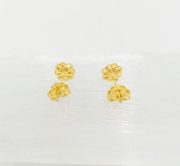 Mint Yunnan Flower Earring - 24k Gold Mint Yunnan Flower Earring - 24k Gold