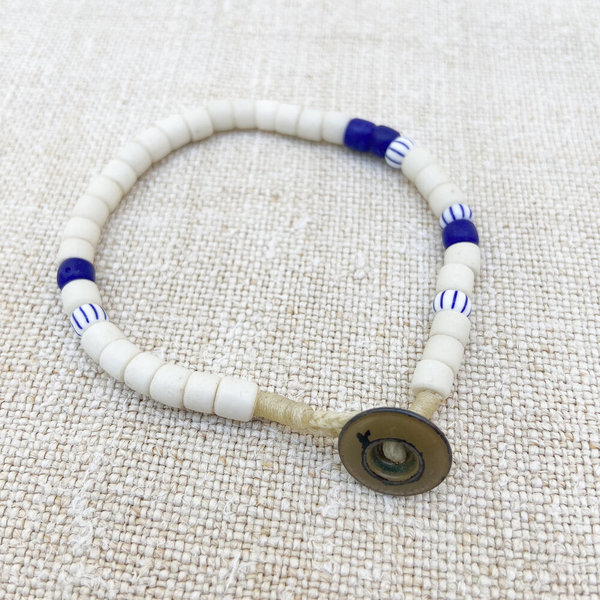 Unisex Made Solid Antique African Trade Bead Bracelet Unisex Made Solid Antique African Trade Bead Bracelet