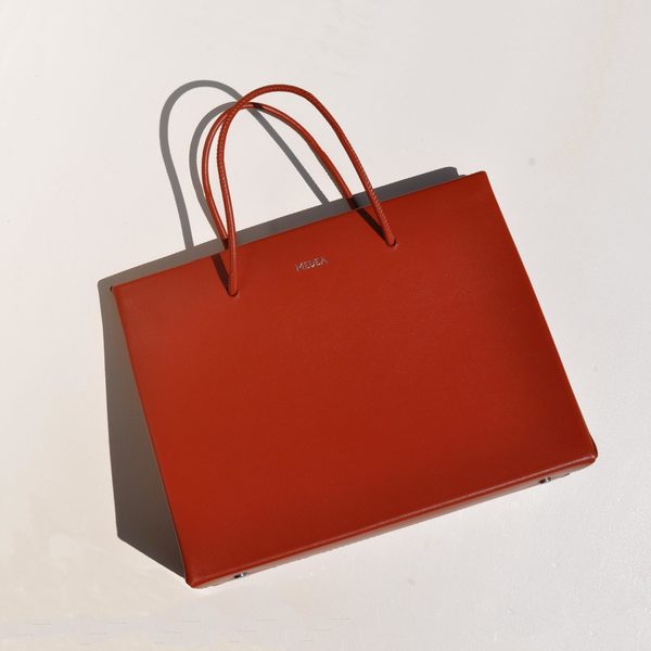 Medea Prima Hanna Bag - Cherry Medea Prima Hanna Bag - Cherry