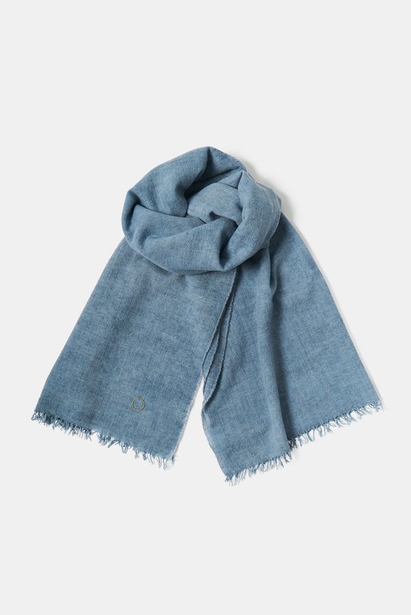 Oyuna Ambra Woven Luxury Wool and Cashmere Shawl - Azzuro Oyuna Ambra Woven Luxury Wool and Cashmere Shawl - Azzuro