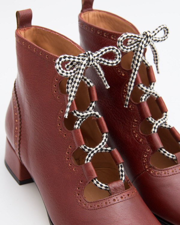 NAGUISA ELUR BOOT - BROWN NAGUISA ELUR BOOT - BROWN