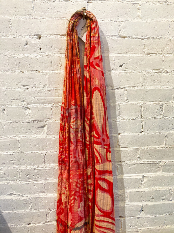 L'étol Sanguine Scarf L'étol Sanguine Scarf