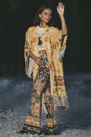 SPELL & THE GYPSY COLLECTIVE Mystic Tasselled Robe SPELL & THE GYPSY COLLECTIVE Mystic Tasselled Robe