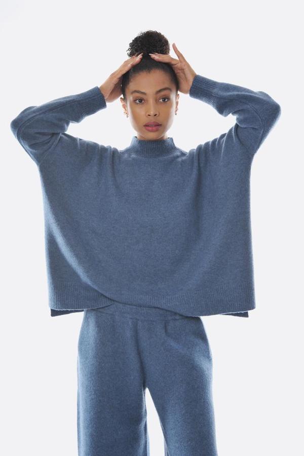 Oyuna Fluff Long Sleeve Pullover - Dove Oyuna Fluff Long Sleeve Pullover - Dove