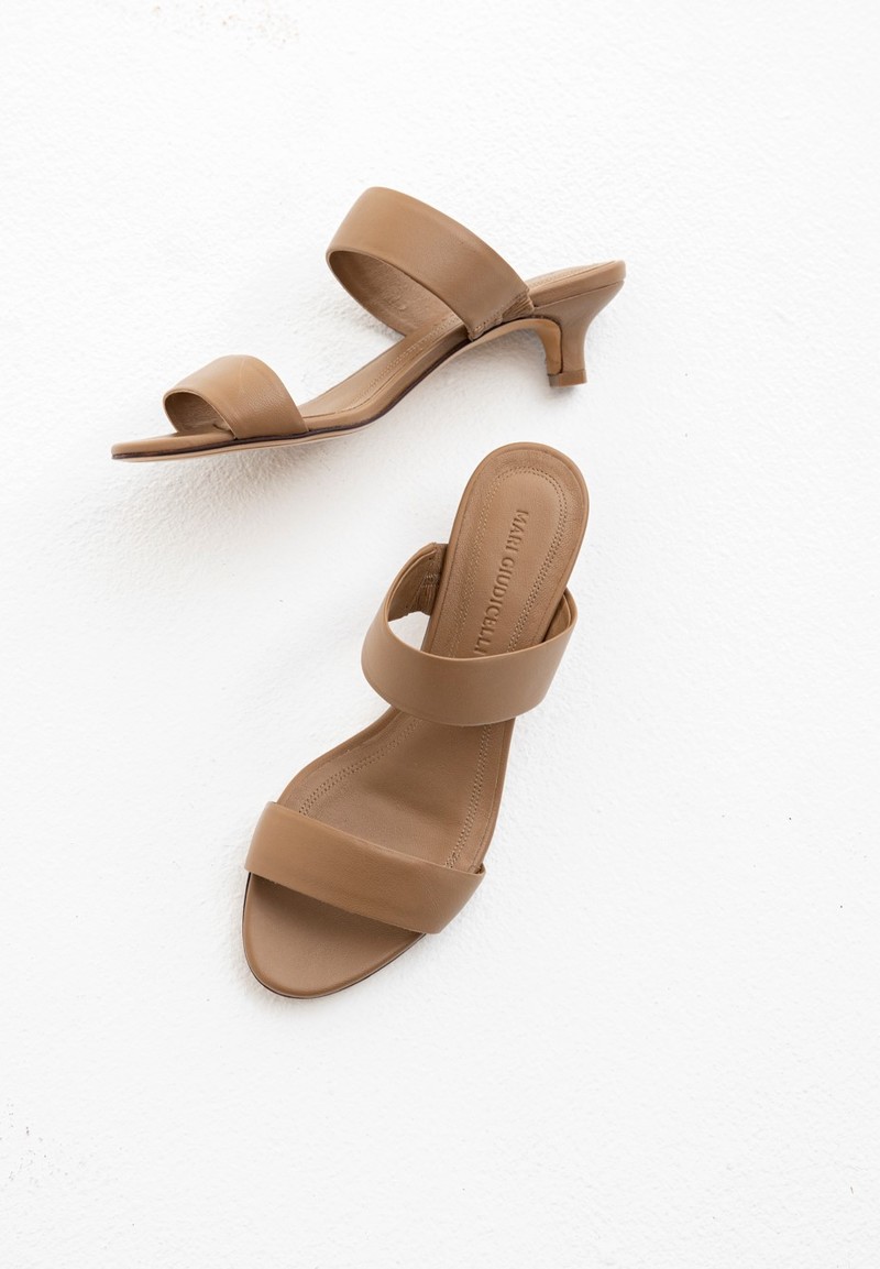 美品 マリジウディセリ ミュール 38 25cm MARI GIUDICELLI Mari Giudicelli Women's Size 38 US 7.5 Brown Leblon Mules