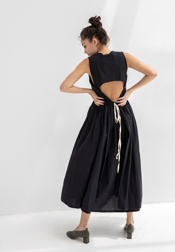 LITTLE CREATIVE FACTORY WOMAN CRINKLED DRESS - BLACK LITTLE CREATIVE FACTORY WOMAN CRINKLED DRESS - BLACK
