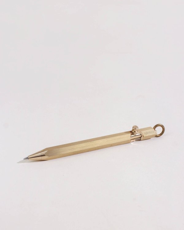 Alietum Bolt Pen - Brass Alietum Bolt Pen - Brass