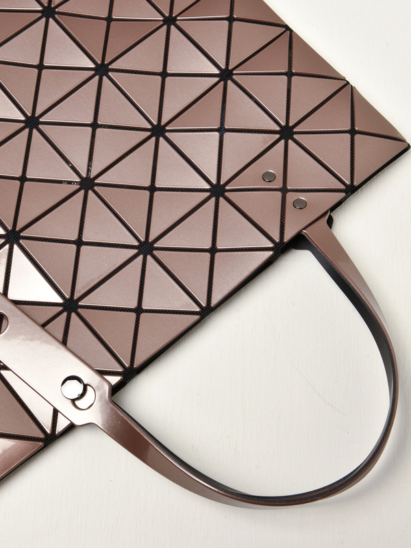 Issey Miyake LUCENT METALLIC BAG - LIGHT BROWN Issey Miyake LUCENT METALLIC BAG - LIGHT BROWN