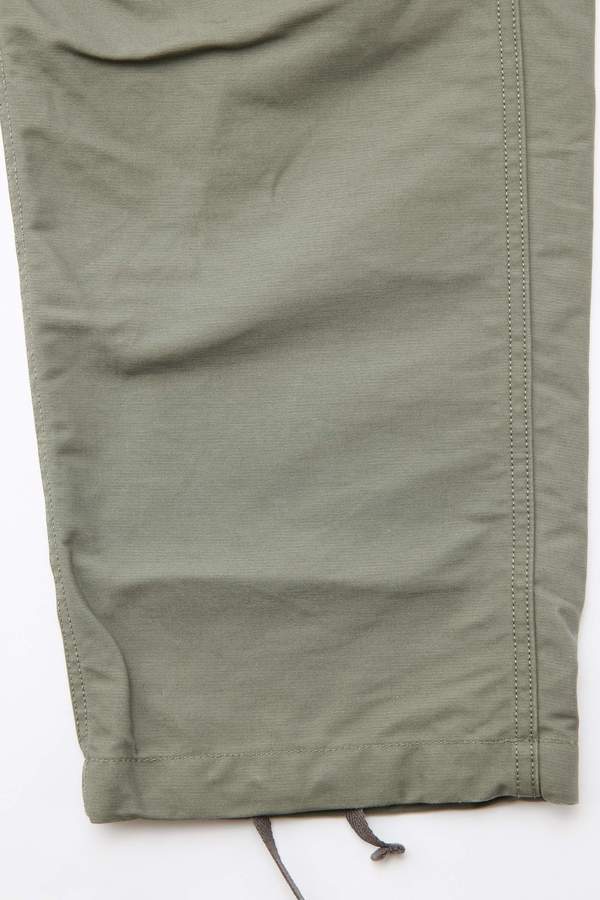Engineered Garments FA Pant in Cotton Double Cloth - Olive