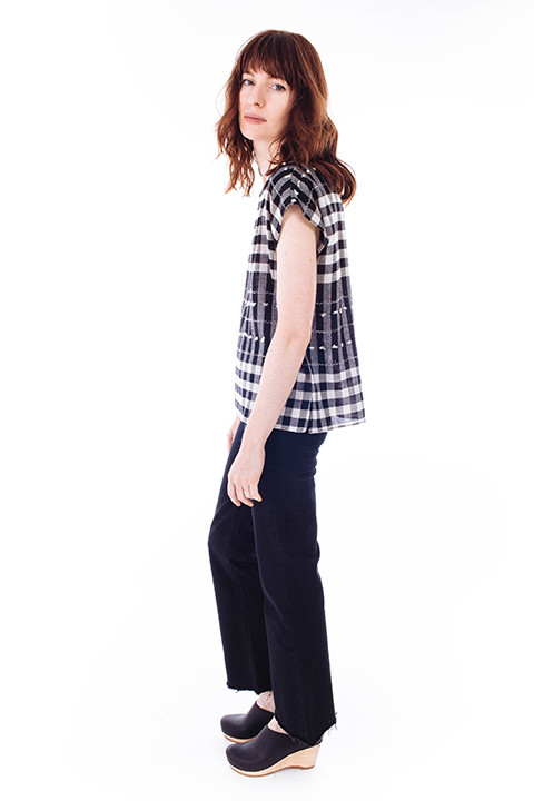 Svilu Base Top in Black & White Svilu Base Top in Black & White