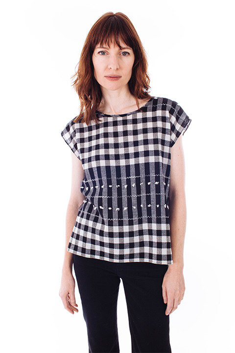 Svilu Base Top in Black & White Svilu Base Top in Black & White